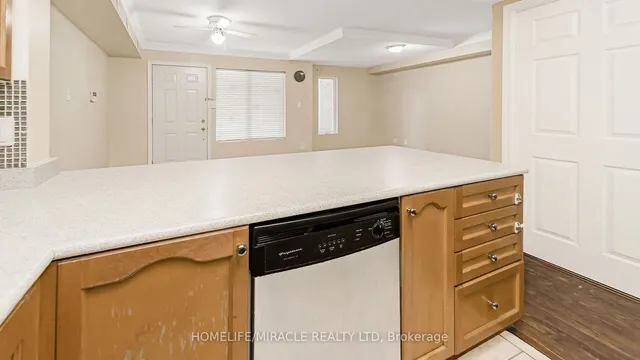 Additional image 14 of 125 George Appleton Way Unit 1004