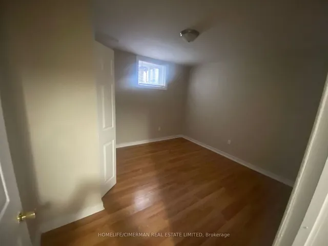 Additional image 17 of 80 Madison St