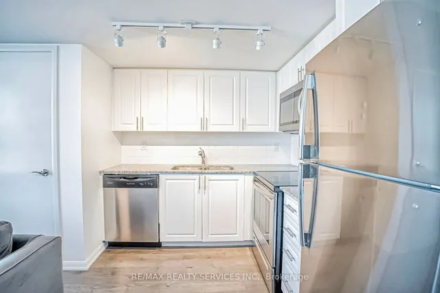 Additional image 13 of 3091 Dufferin St Unit 1006