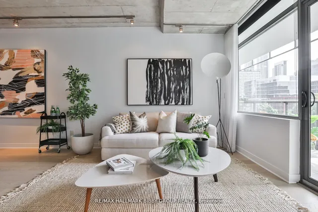 Additional image 3 of 55 Stewart St Unit 637