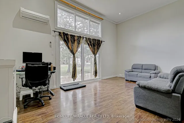 Additional image 9 of 70 Mccallum Crt Unit 70