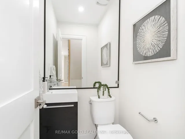 Additional image 13 of 1007 Ossington Ave