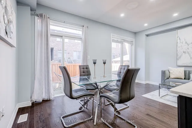 Additional image 15 of 31 Padbury Tr