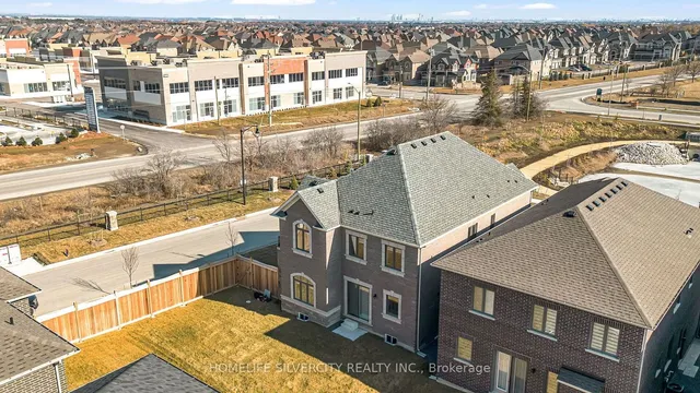 Additional image 30 of 37 Jura Cres