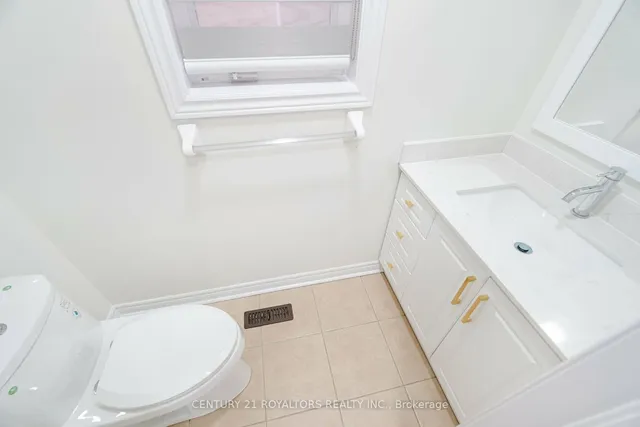 Additional image 17 of 71 Maple Valley St