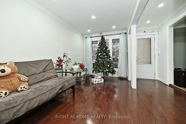 Additional image 10 of 32 Barrington Cres