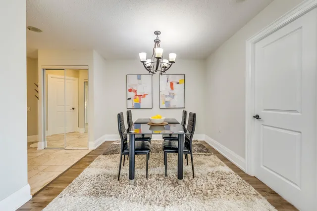 Additional image 5 of 650 Lawrence Ave Unit 518