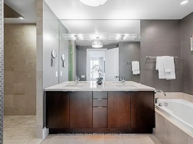 Additional image 22 of 1048 Broadview Ave Unit PH02