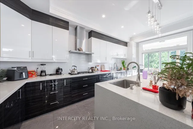 Additional image 9 of 67 Mcadam Ave