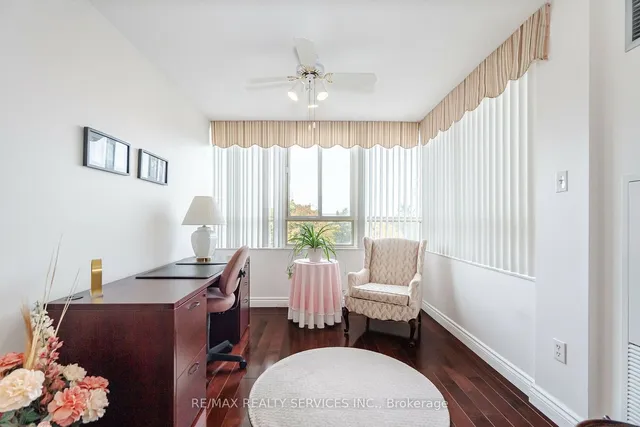 Additional image 18 of 100 County Court Blvd Unit 508