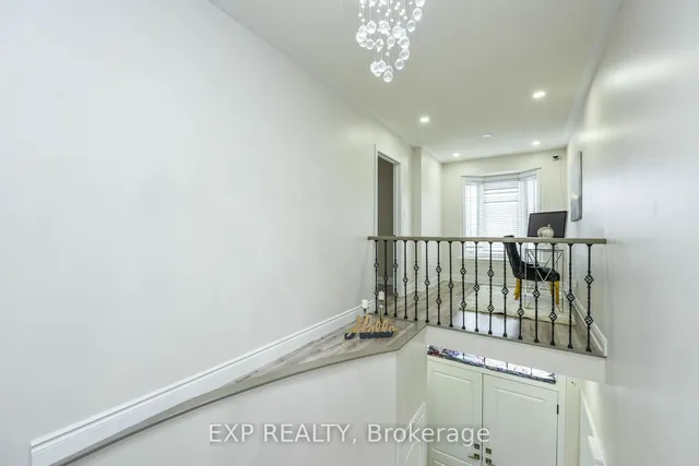 Additional image 13 of 63 Lightheart Dr