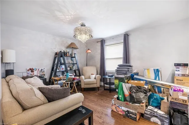 Additional image 16 of 15 Rosewood Ave