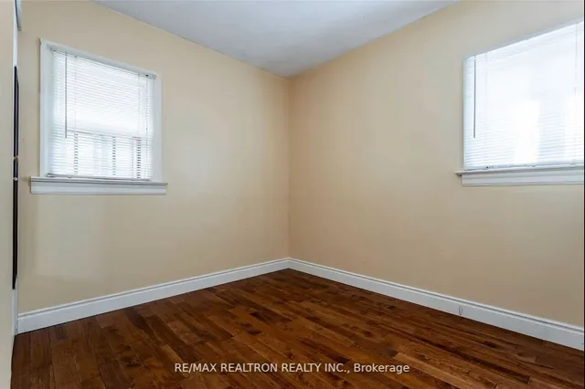 Additional image 9 of 80 Gray Ave