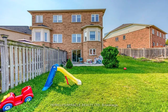 Additional image 40 of 63 Portrush Tr