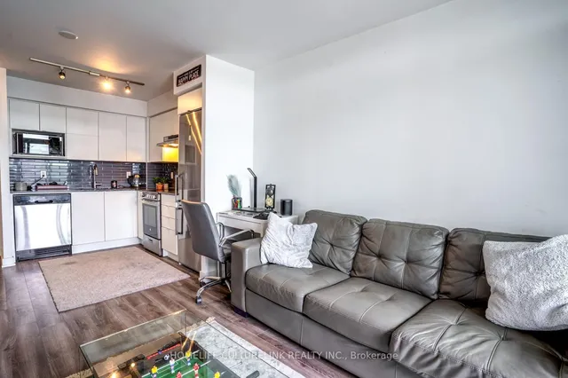 Additional image 13 of 120 Varna Dr Unit 1220