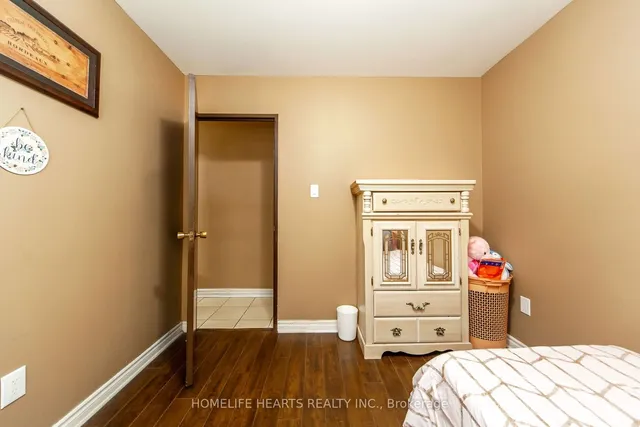 Additional image 13 of 1690 Victoria Park Ave Unit 102