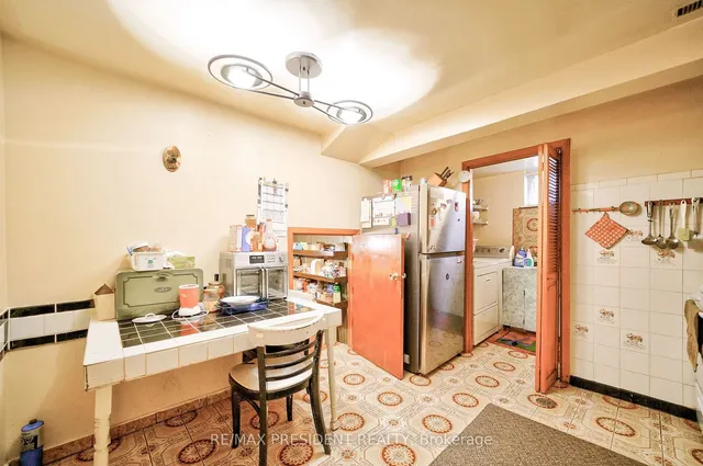 Additional image 32 of 55 Maryhill Dr