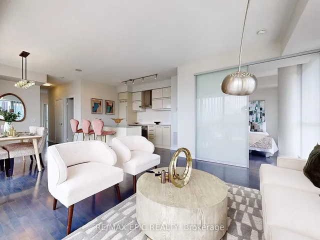 Additional image 5 of 770 Bay St Unit PH308