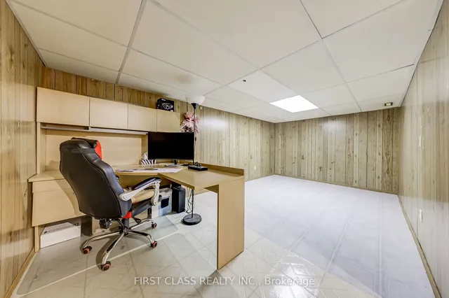 Additional image 30 of 106 Chester Le Blvd Unit 112