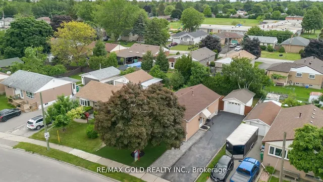 Additional image 39 of 93 Cornwall Rd