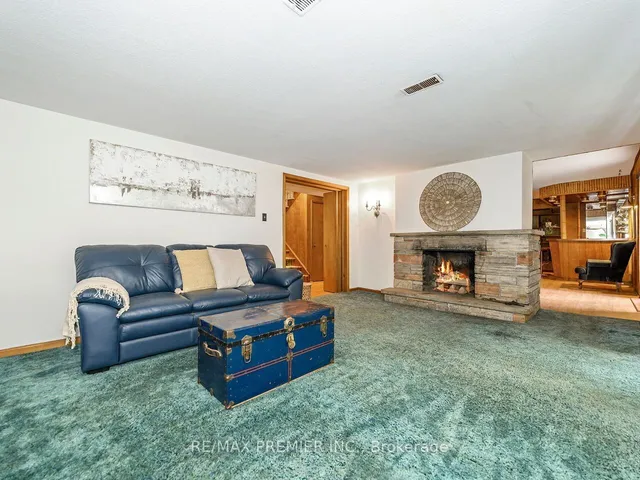 Additional image 31 of 43 Florida Cres