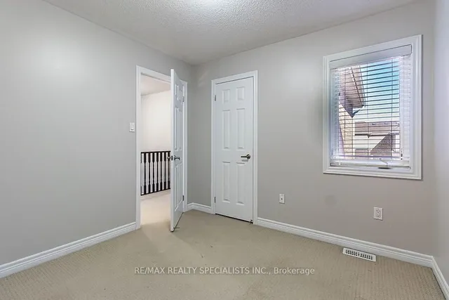 Additional image 29 of 11 SKY HARBOUR Dr