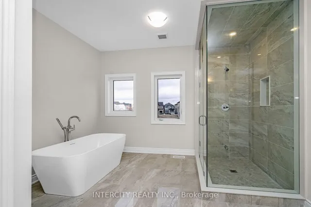 Additional image 25 of 43 Goodview Dr