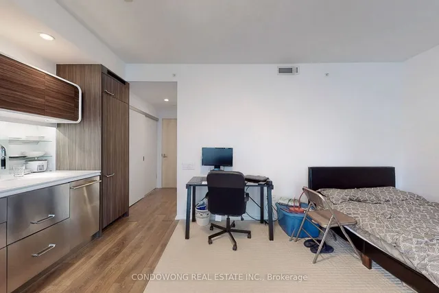 Additional image 4 of 45 Charles St Unit 1103