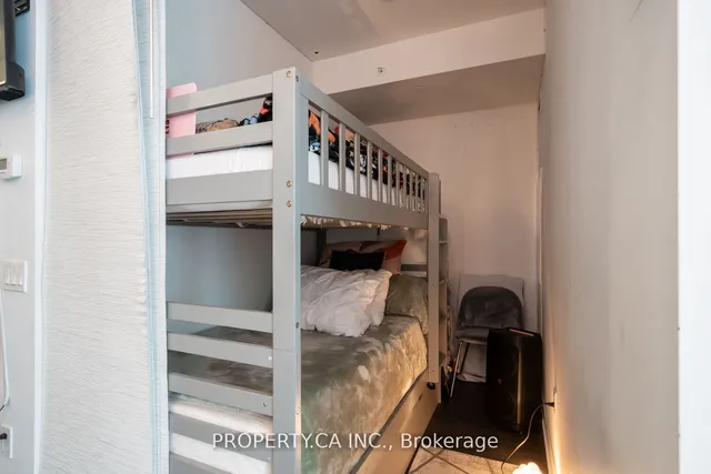 Additional image 24 of 38 Iannuzzi St Unit 304