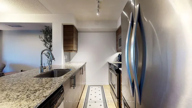 Additional image 6 of 35 Bastion St Unit 826