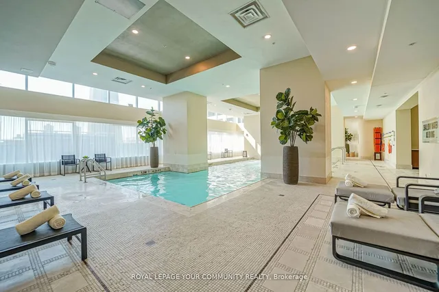 Additional image 33 of 183 Wellington St Unit 3903