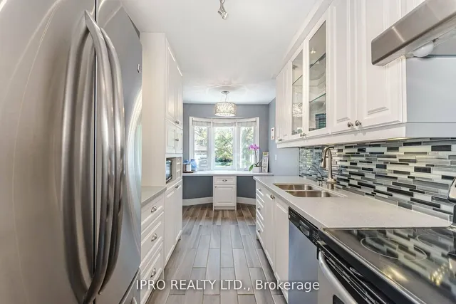 Additional image 12 of 39 Lakecrest Tr