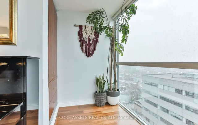 Additional image 24 of 705 King St Unit 1906