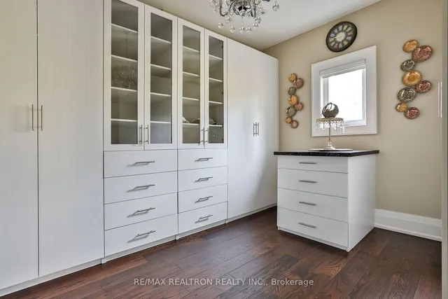 Additional image 23 of 24 Wedgewood Dr