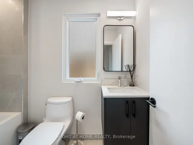 Additional image 26 of 49 Amsterdam Ave