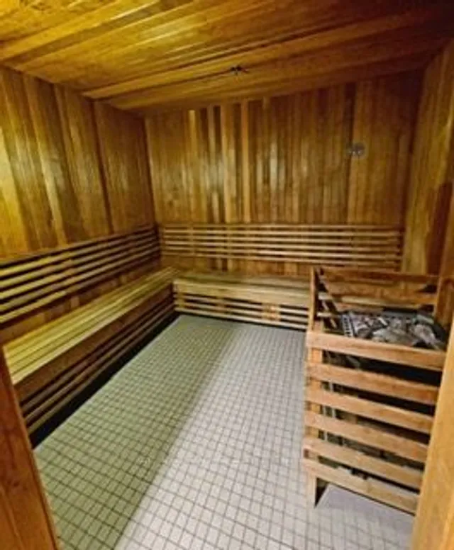 Additional image 22 of 830 Lawrence Ave Unit 2108