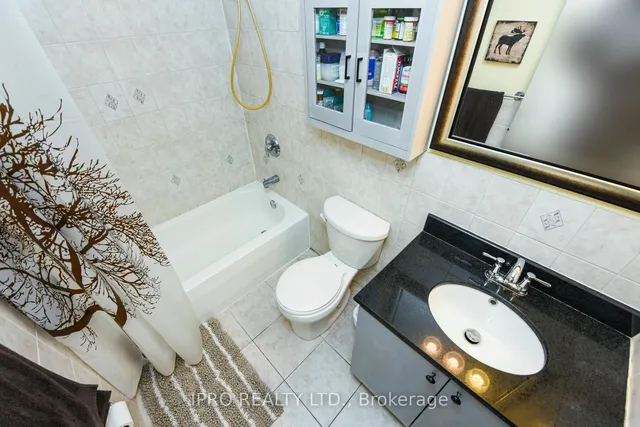 Additional image 25 of 21 Knightsbridge Rd Unit 705