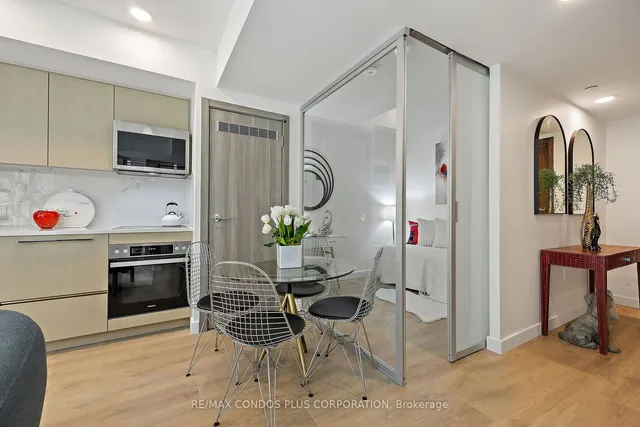 Additional image 9 of 38 Widmer St Unit 810