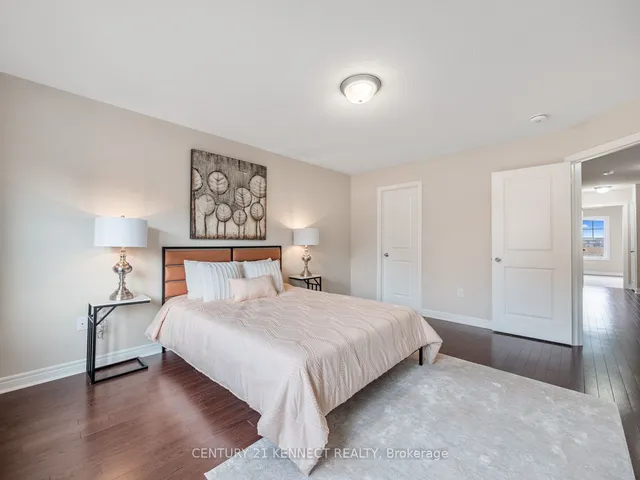 Additional image 18 of 49 Finegan Circ