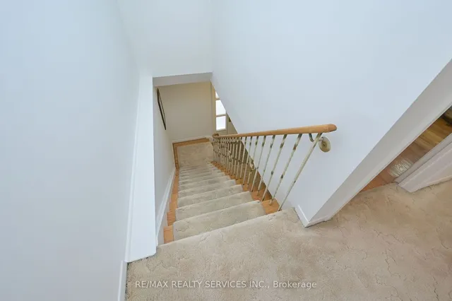 Additional image 20 of 47 Durham Cres