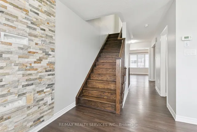 Additional image 21 of 8 TOLEDO Lane