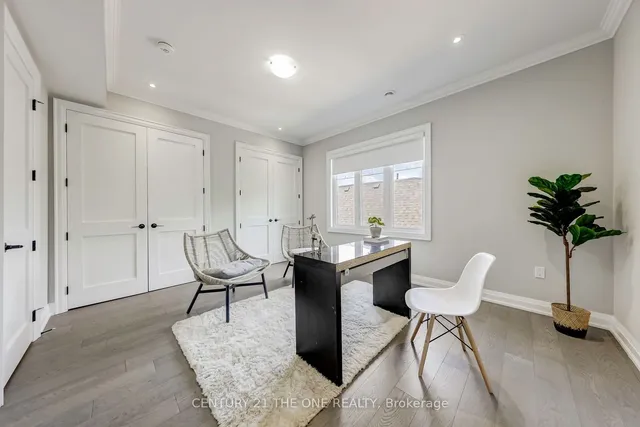 Additional image 17 of 228 Mcrae Dr