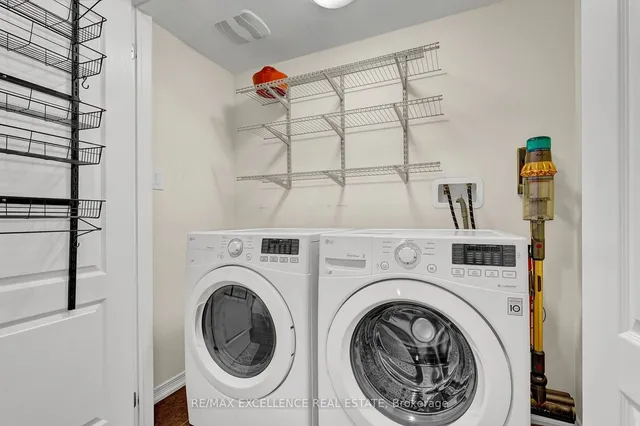 Additional image 9 of 5 Francesco St