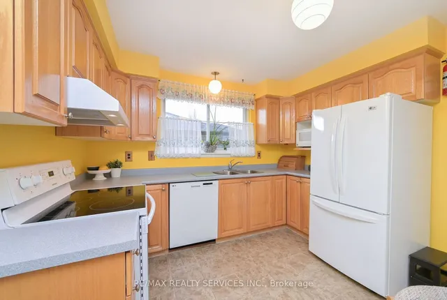 Additional image 14 of 47 Durham Cres