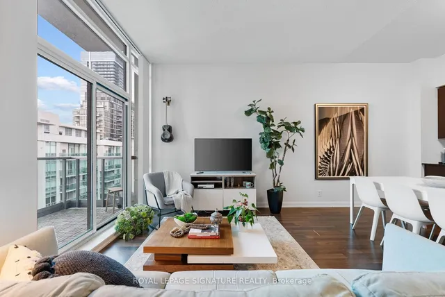 17 Anndale Dr Unit PH116