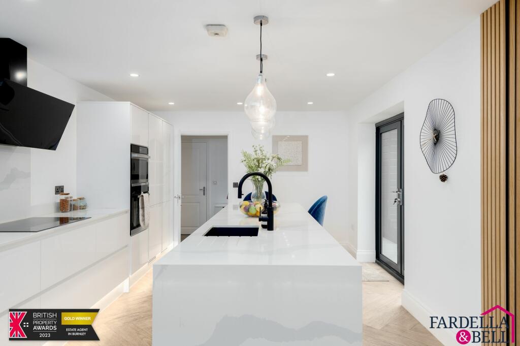 Additional image 10 of Hill Crest Avenue, Burnley, BB10