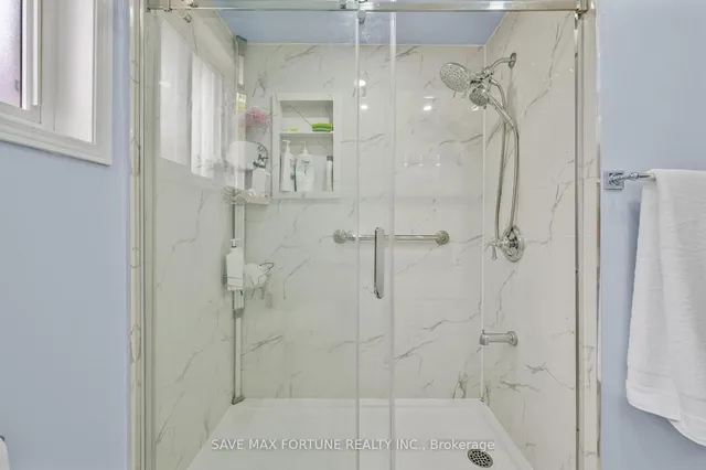 Additional image 18 of 29 Binder Twine Tr