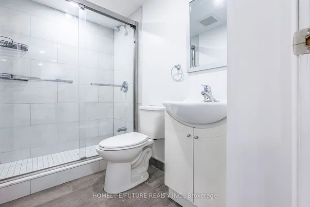 Additional image 33 of 226 Oakridge Dr