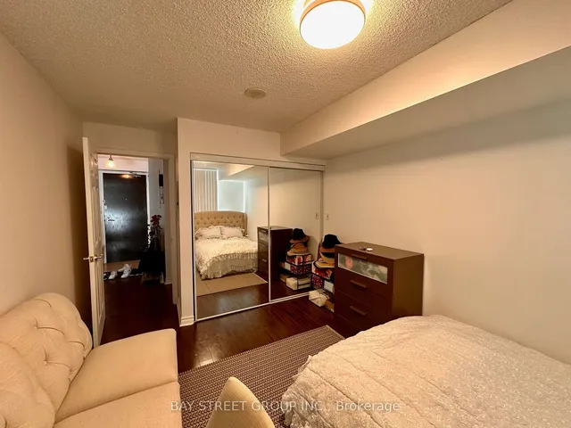 Additional image 16 of 18 Spring Garden Ave Unit 1909