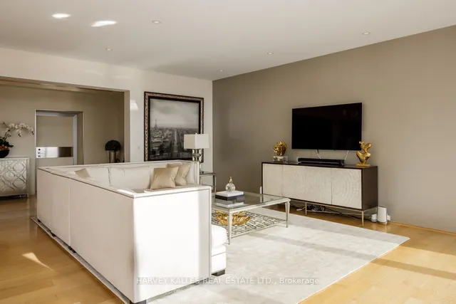 Additional image 4 of 50 Yorkville Ave Unit 4403